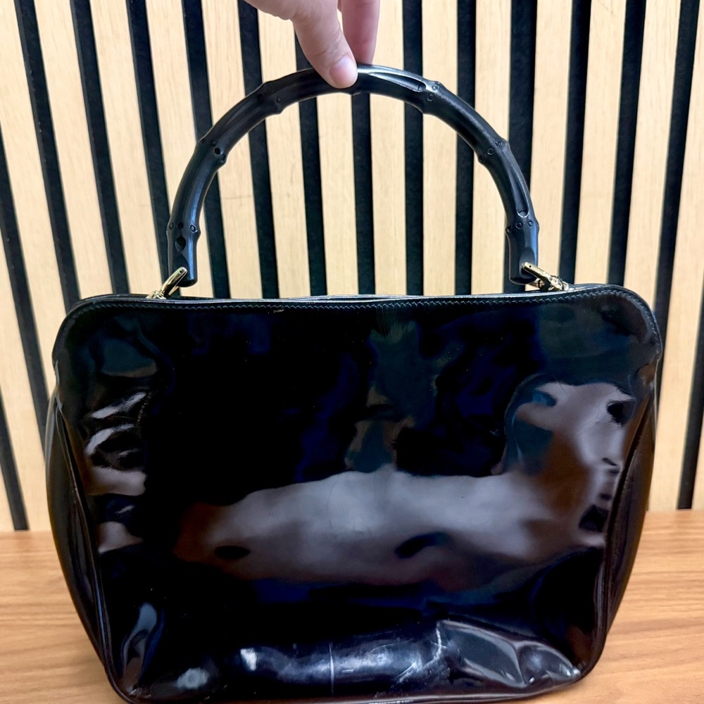 1/59 wins the Chanel! $25 Off $75! Must be used in that show! READ RULES! - Picture 2 of 16